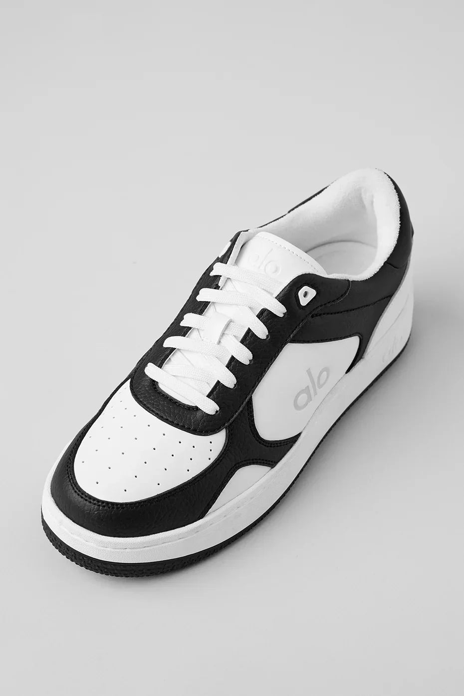 Recovery Mode Sneaker - Black/White