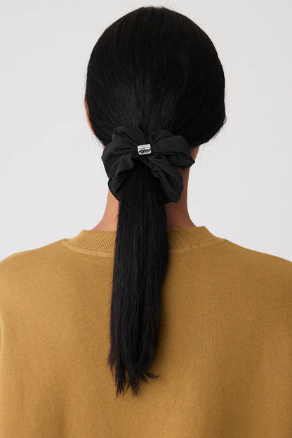 Bead It Oversized Scrunchie Black
